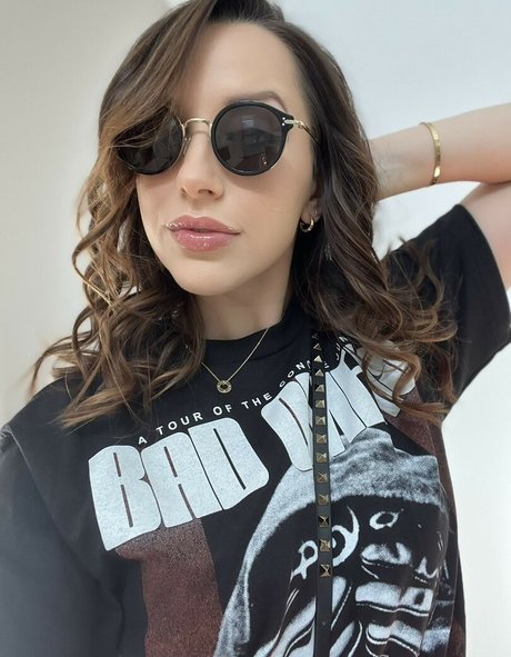 dünne große titten nur fans hübsche perfekte archiv