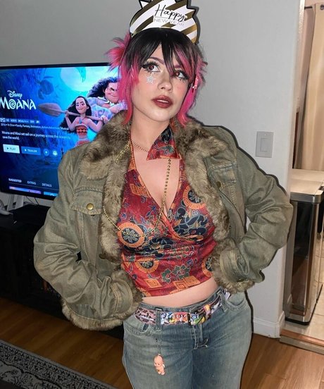 latina-dienstmädchen onlyfans nacktheit kostenlose galerie