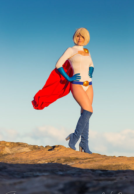 aus onlyfans kunst sexy bild