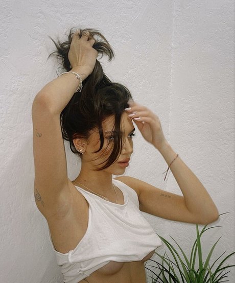 Madison Lewis hübsche kunst fotos