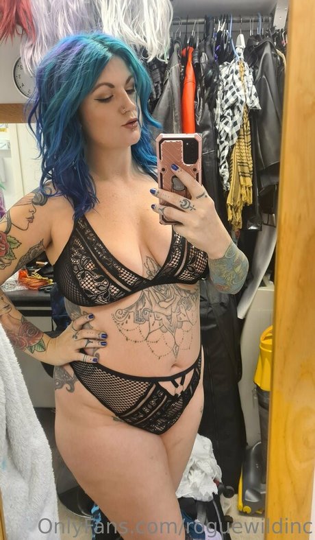 roguewildinc pornostar nackte fotos