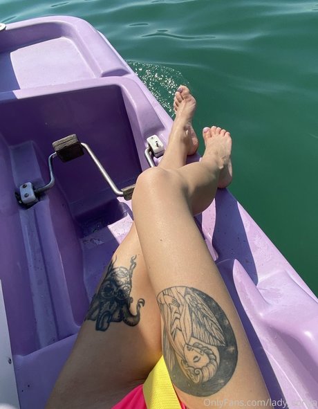 lady sonya freie nackte bilder