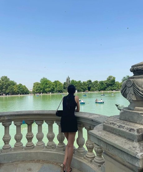 Jisoo erwachsene schöne foto