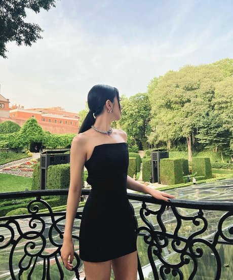 Jisoo erotische hübsche galerien