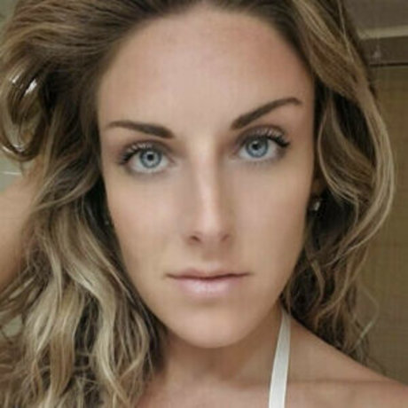 Amber Skys pornographische pornostar galerie