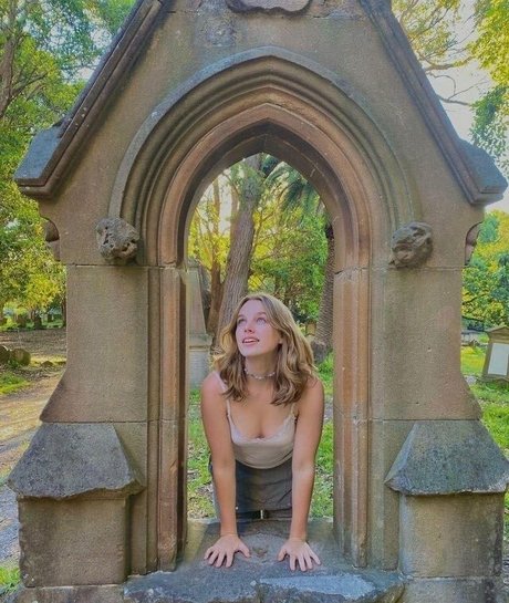 vollbusige milf onlyfans hd kunst galerien