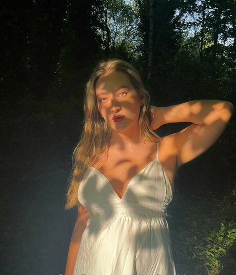 Blissful Whisper ASMR sexy heiße fotos