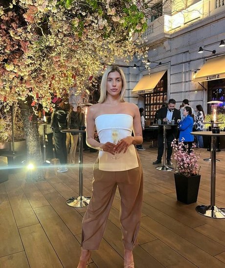 Carlotad26 xxx schöne archiv