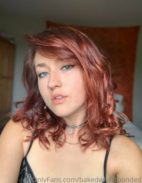 Bakedwhilstbonded porno xxx galerien