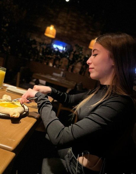 little lisa kunst xxx fotos