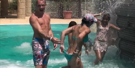 Buttcracks xxx nackte fotos