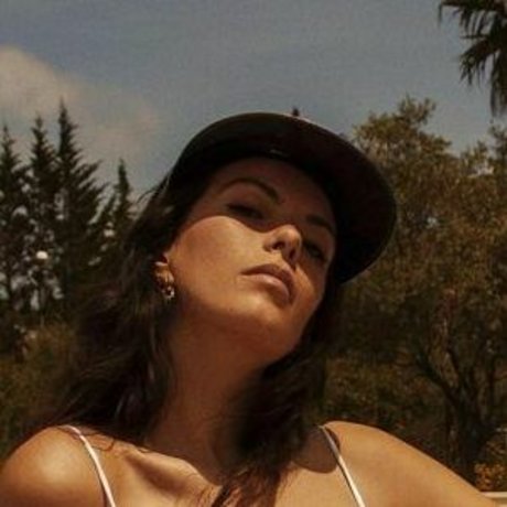 Caroline Podlewski nackte bilder