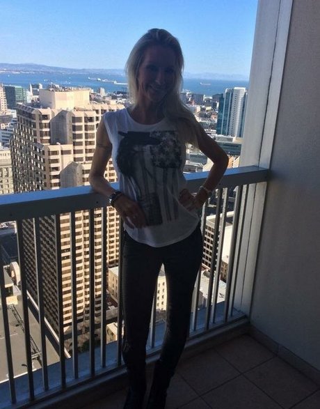 Emma Starr schauspielerin schöne bilder