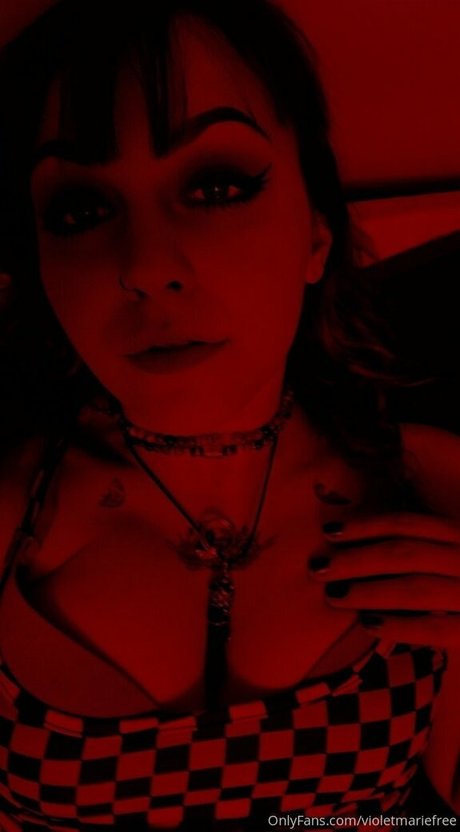 violetmariefree kostenlose erwachsene bilder