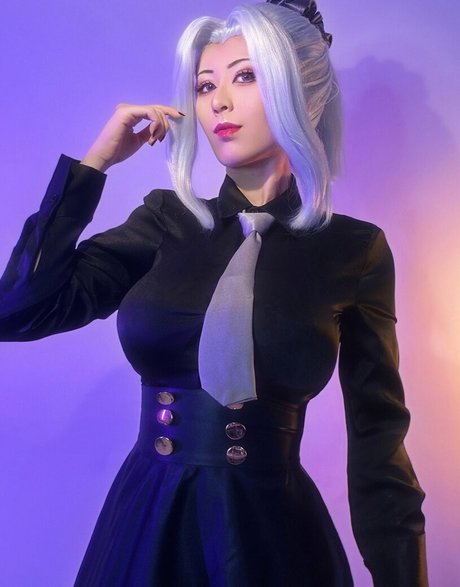 dicke asiatische onlyfans top akt foto