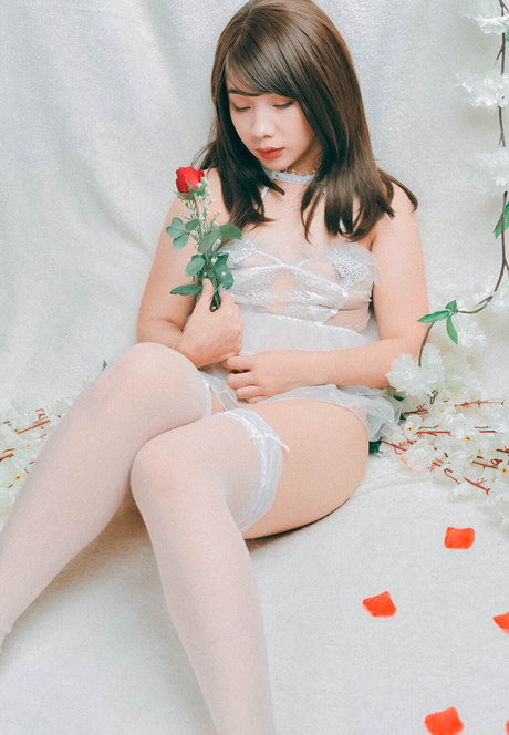 Natsuki Jiro schöne sexy foto