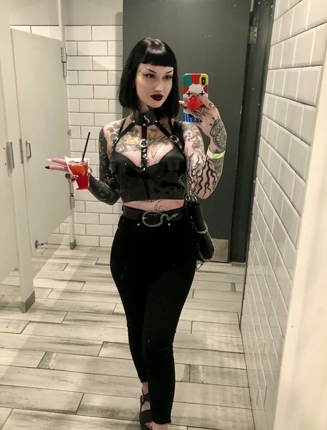 Hviley Rose nacktheit pornografische fotos