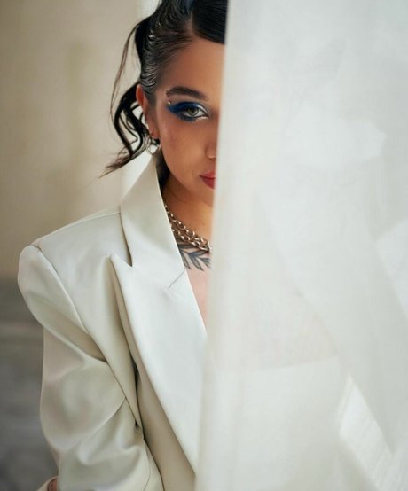 Maria Becerra kostenlose erotische galerie