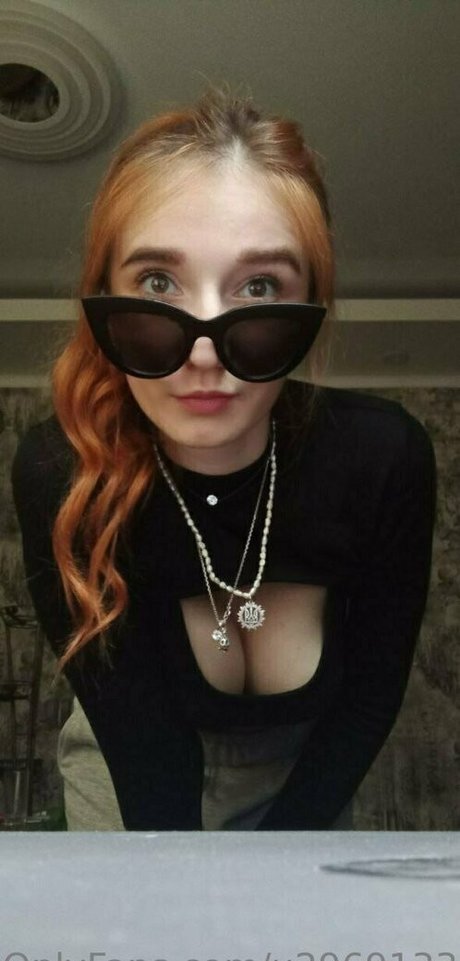 moniiikaaaa hübsche sexy galerien