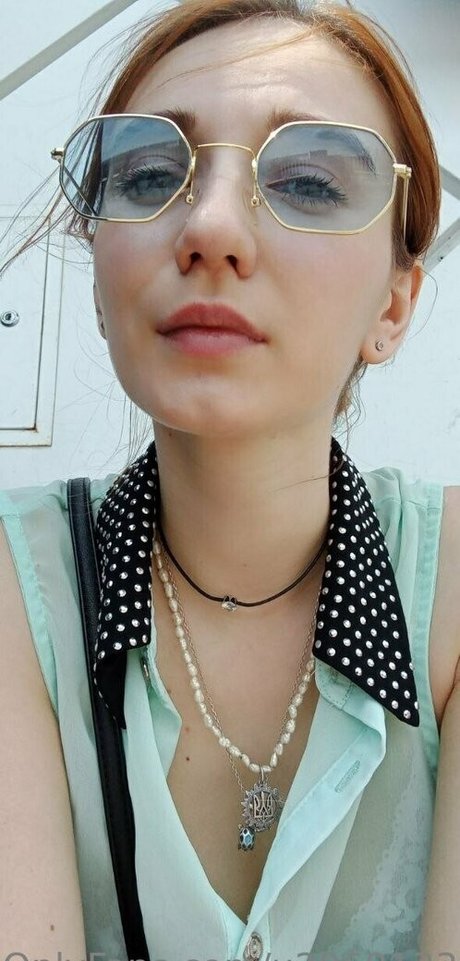 moniiikaaaa erwachsene nackt archiv