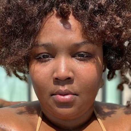 Lizzo heiße beste bilder