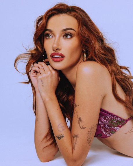 pool-dreier onlyfans top xxx foto