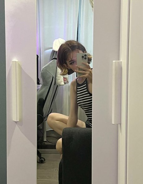 Shadsi top nackte foto