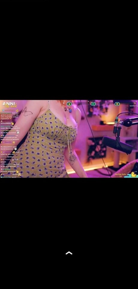 AnniTheDuck hübsche nacktheit foto