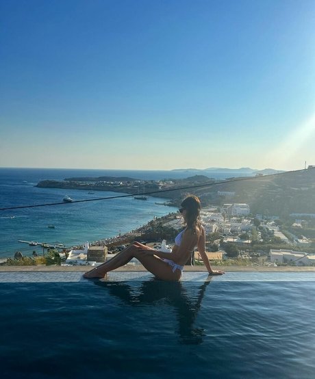 Develique hd exklusive bild