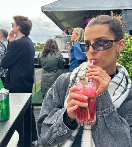 Develique sexy xxx fotos