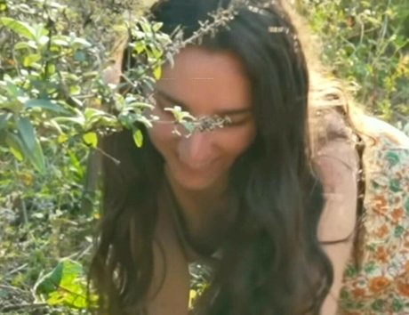 Mother The Mountain Farm sexy kunst bild