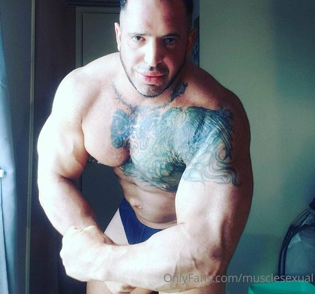 musclesexual exklusive nackte fotos