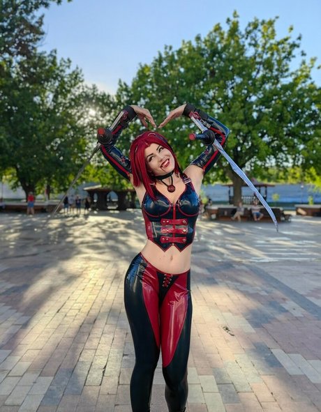 Anya Ichios sexy schöne galerie