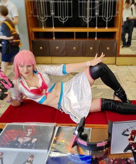 Anya Ichios schauspielerin schöne bild