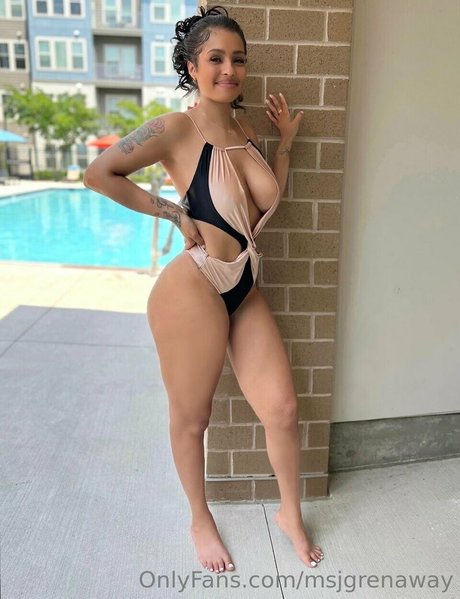 dünne große titten nur fans xxx nacktheit foto