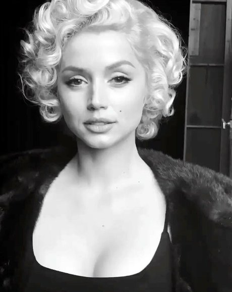 süße ebenholz-onlyfans hd sex galerie