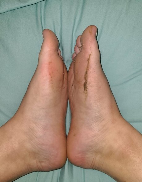 smelliefeetsweetie nackt hübsche galerie