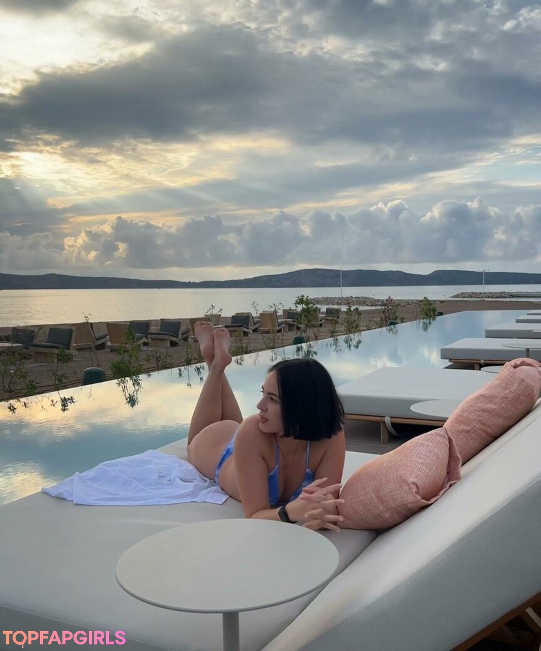 Agathe Auproux schöne nackt galerie