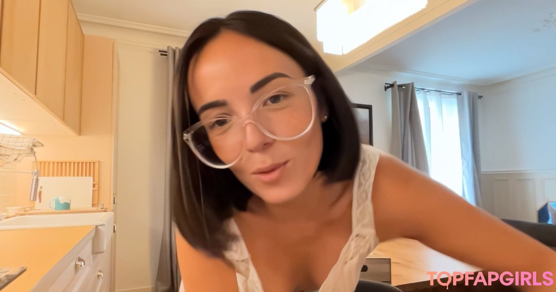 Agathe Auproux erwachsene beste galerien