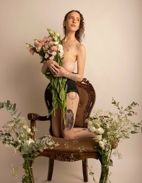 Yasmin avrahami perfekte top bilder