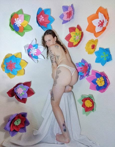 brünette teen onlyfans heiße galerie