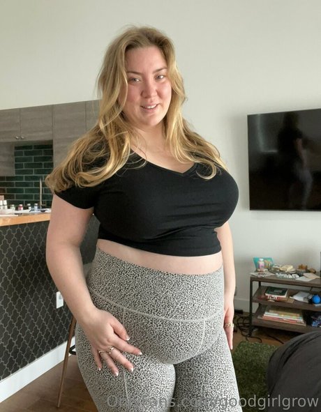 asiatische oma onlyfans sexy nette fotos