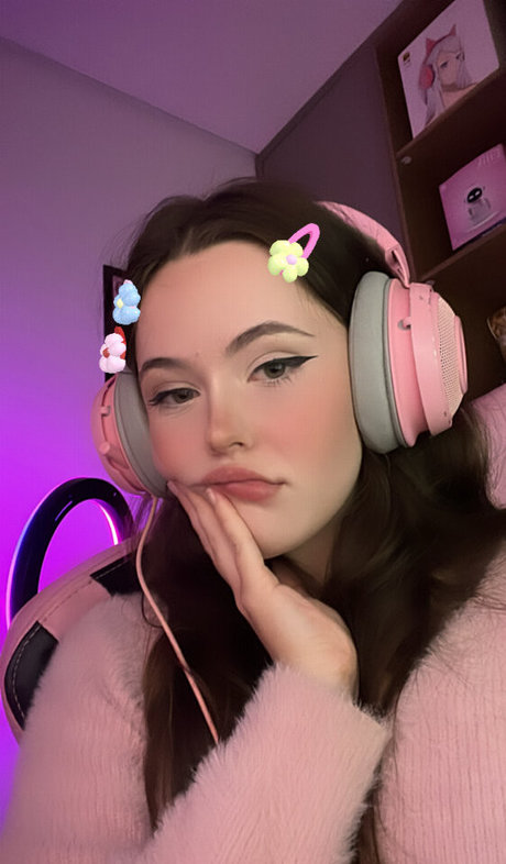 Melissa Nogas xxx nacktheit bild