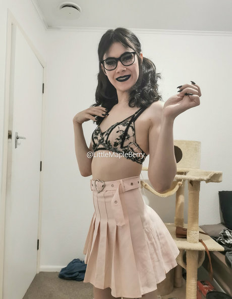 LittleMapleBerry schöne perfekte galerien