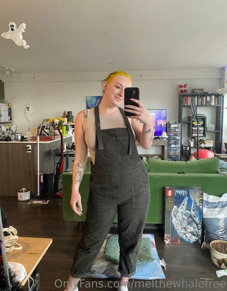 melthewhalefree xxx nackten foto