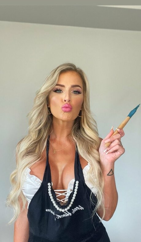 bitesbabe exklusive nackten bild