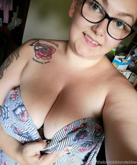 yourlucyloo hd erotische galerien