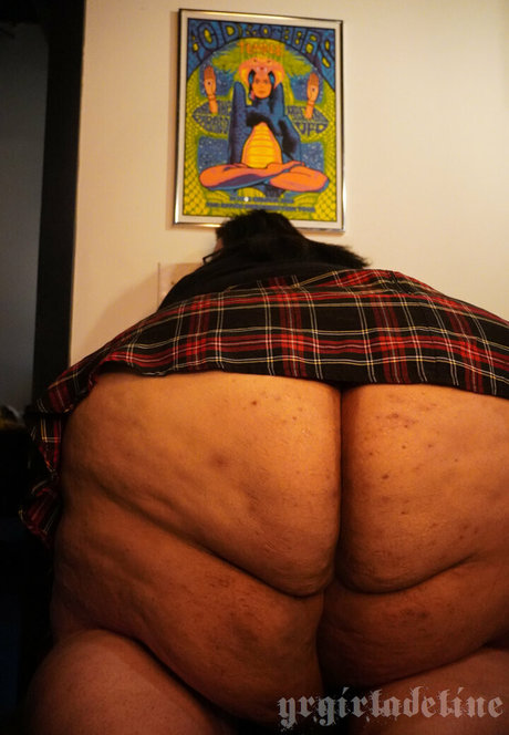 gothgfadeline pornostar xxx bilder