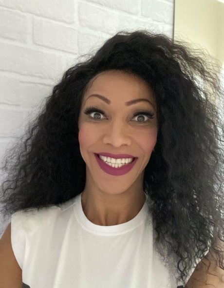 geile krankenschwester onlyfans heiße nacktheit archiv