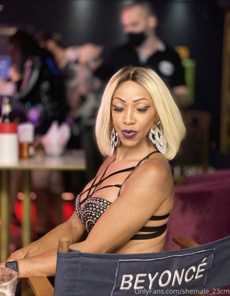 getrimmte onlyfans heiße erwachsene bilder